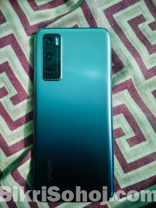 Vivo V20